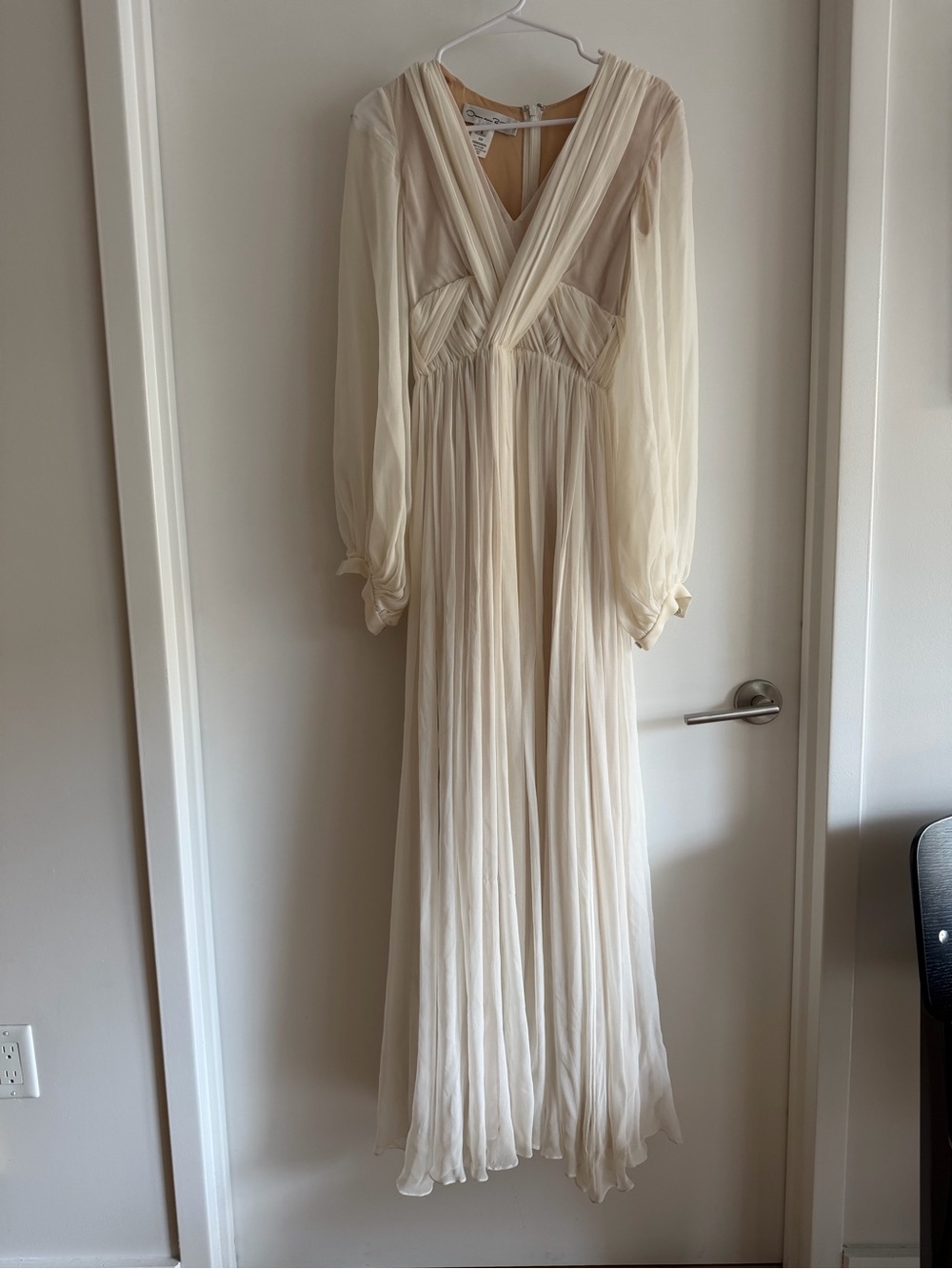 Oscar de la Renta Vintage Ivory Ethereal Dress Spring 2022